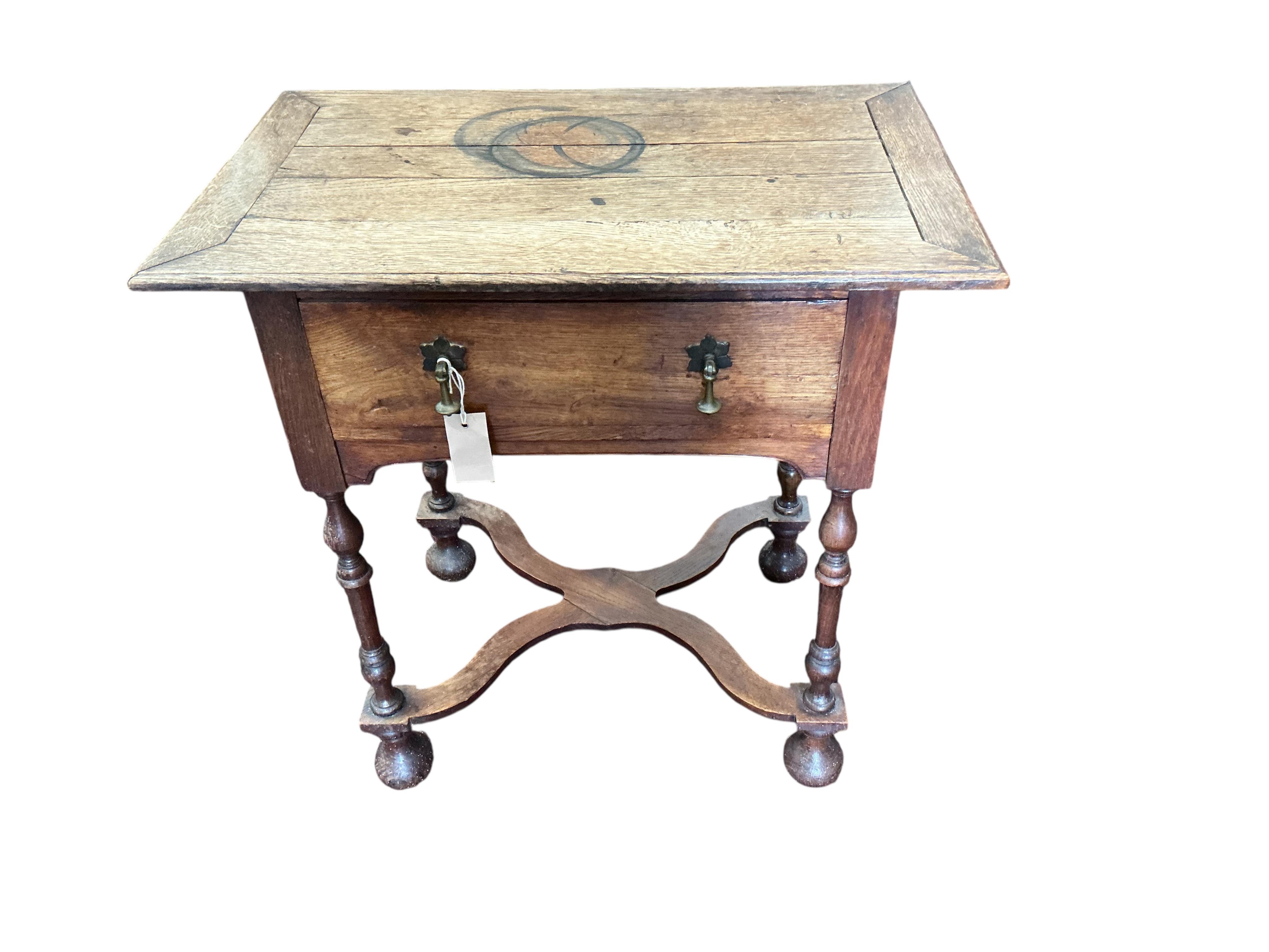 A small William & Mary style oak side table, width 65cm, depth 40cm, height 66cm